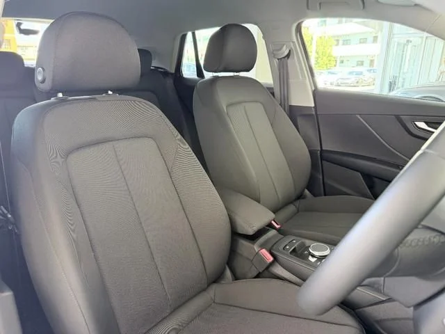 Audi AUDI Q2 35　TFSI　アドバンスド photo 4