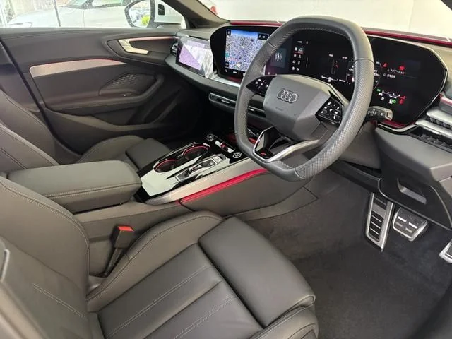 Audi AUDI A5 AVANT TFSI　Sライン photo 2