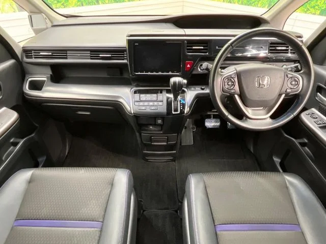 Honda STEPWAGON SPADA スパーダクールスピHセンシンブラックスタ photo 2