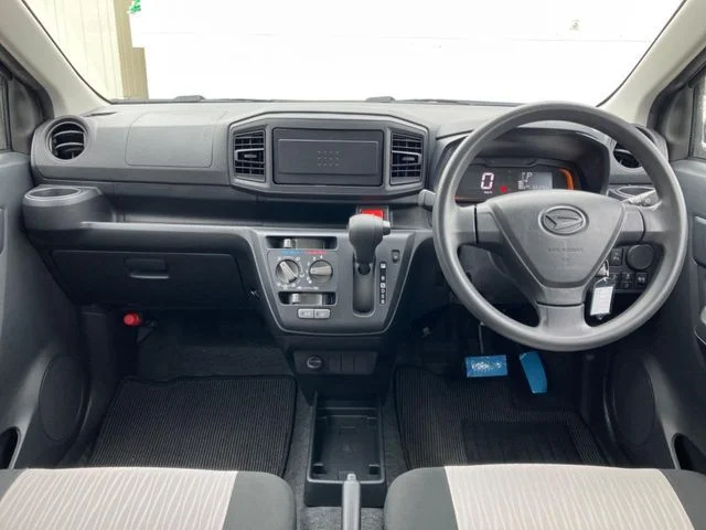 Daihatsu MIRA e:S 4WD L　SA3 photo 2
