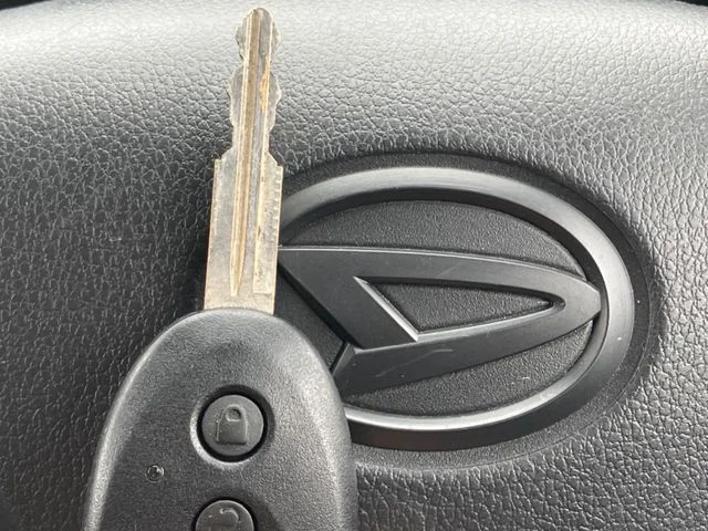 Daihatsu MIRA e:S 4WD L　SA3 photo 4