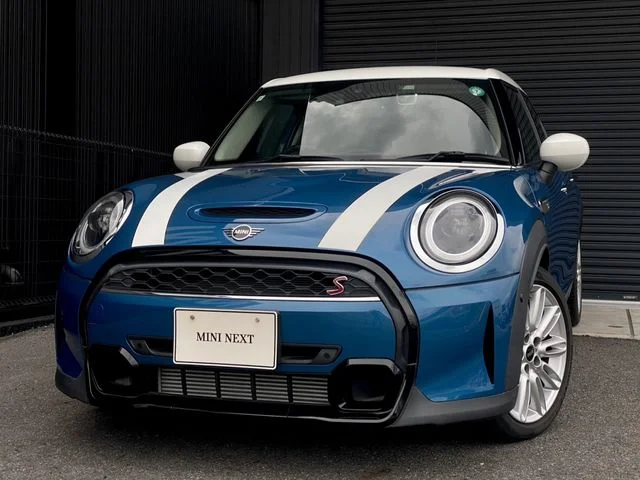 Bmw MINI COOPER SD 5DOOR ベースグレード 2021
