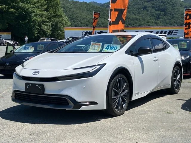Toyota PRIUS 4WD Z 2023