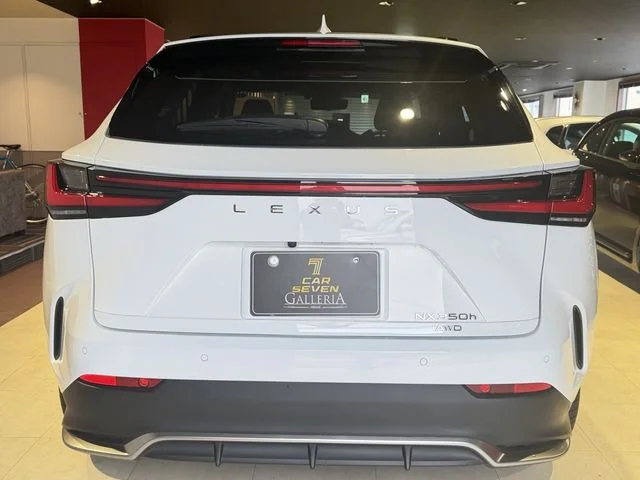 Toyota LEXUS NX350h AWD Fスポーツ photo 4