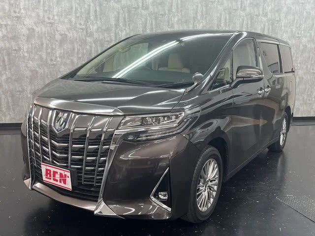 Toyota ALPHARD hybrid 4WD G−Fパッケージ 2021