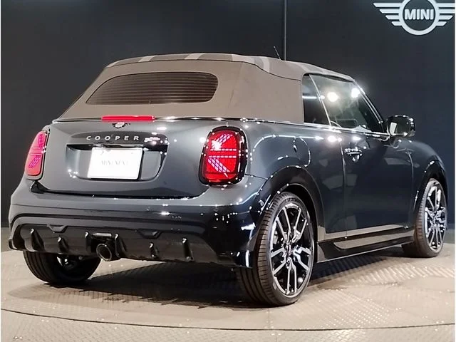 Bmw MINI COOPER open ジョンクーパーワークス photo 3