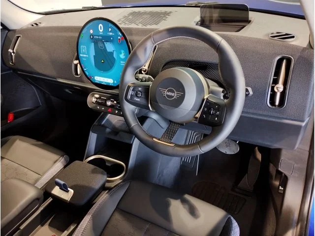 Bmw MINI COUNTRYMAN C photo 2