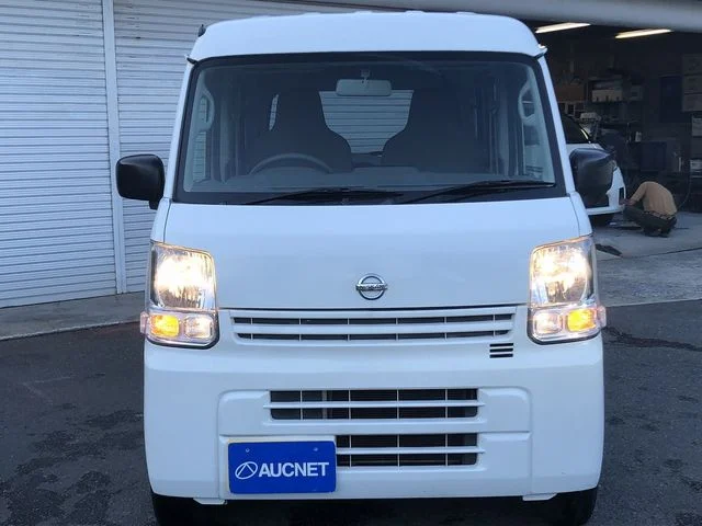 Nissan NV100 CLIPPER DX photo 4