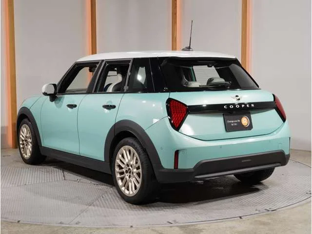 Bmw MINI COOPER 5DOOR C photo 2