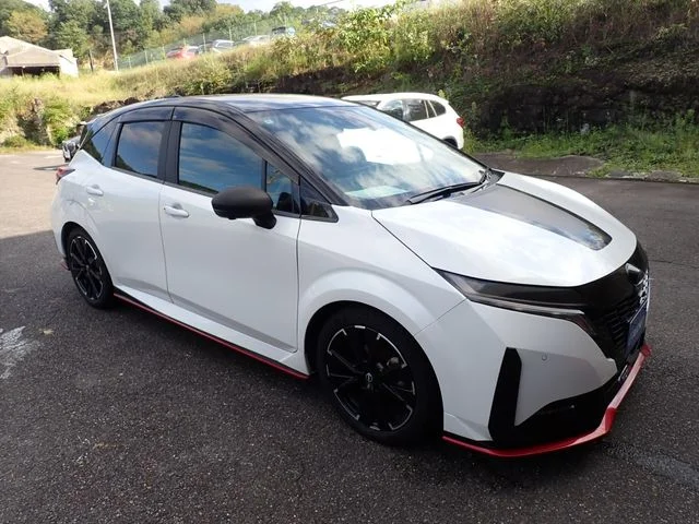 Nissan AURA ニスモ photo 4