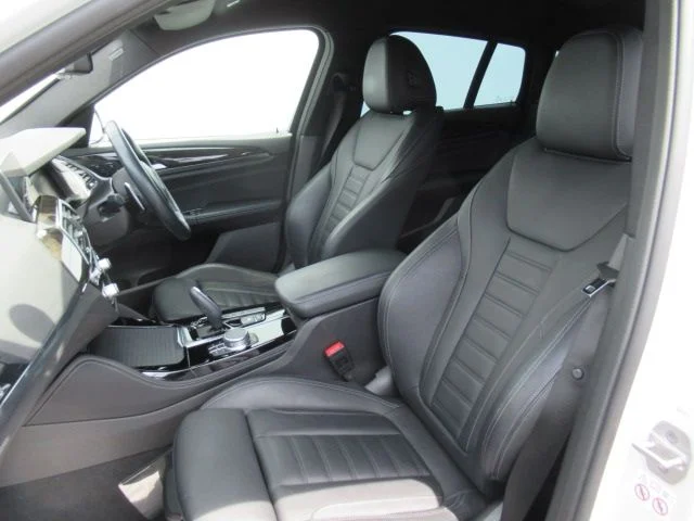 Bmw BMW X4 xDrive20d　Mスポーツ photo 3