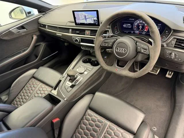 Audi AUDI RS5 ベースグレード photo 2