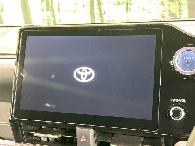 Toyota VOXY HYBRID S−Z photo 3