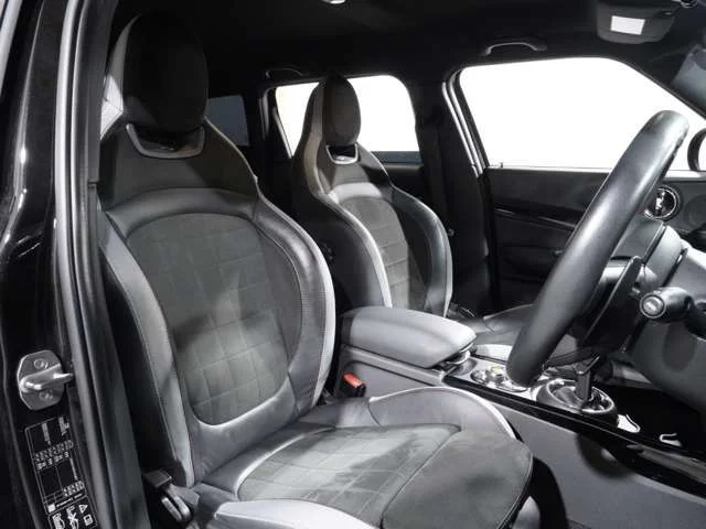 Bmw MINI CLUBMAN ジョンクーパーワークス photo 4