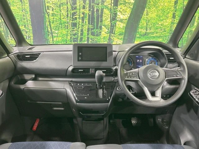 Nissan ROOX ハイウェイスターX photo 2