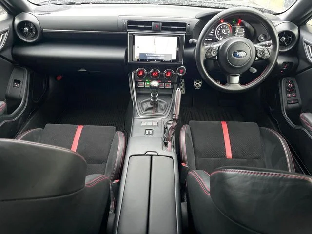 Subaru BRZ S photo 2