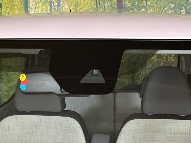 Mitsubishi eK WAGON M photo 3