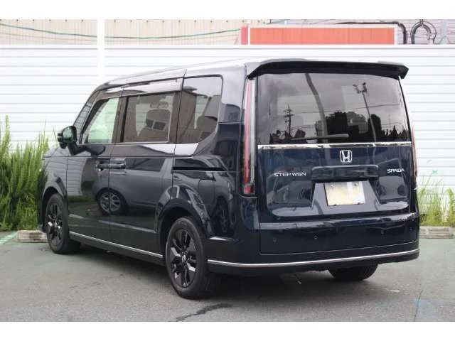Honda STEPWAGON SPADA ベースグレード photo 3