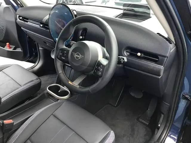 Bmw MINI COOPER 5DOOR C photo 2