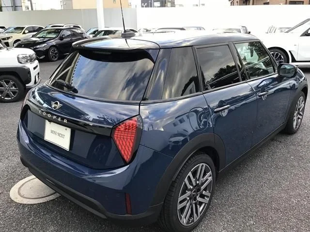 Bmw MINI COOPER 5DOOR C photo 3