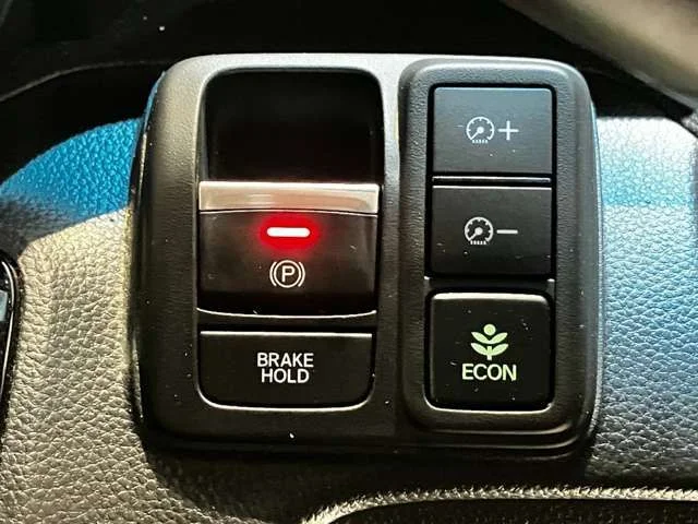 Honda N BOX CUSTOM L photo 4