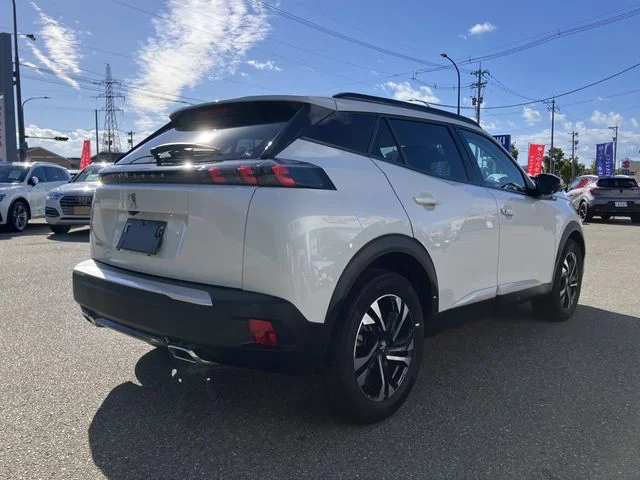 Peugeot PEUGEOT 2008 アリュール photo 3