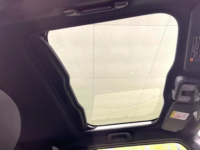 Daihatsu TAFT G　ダーククロムベンチャー photo 3