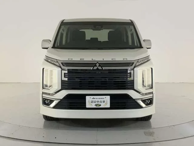 Mitsubishi DELICA D:5 4WD アーバンギア　G　パワーパッケージ photo 2