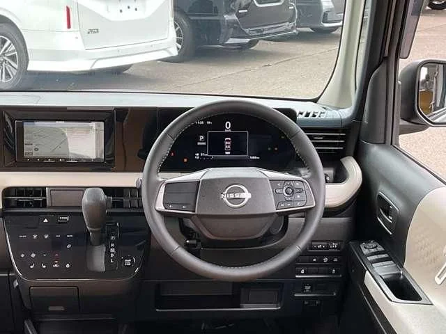 Nissan ROOX 4WD X photo 4