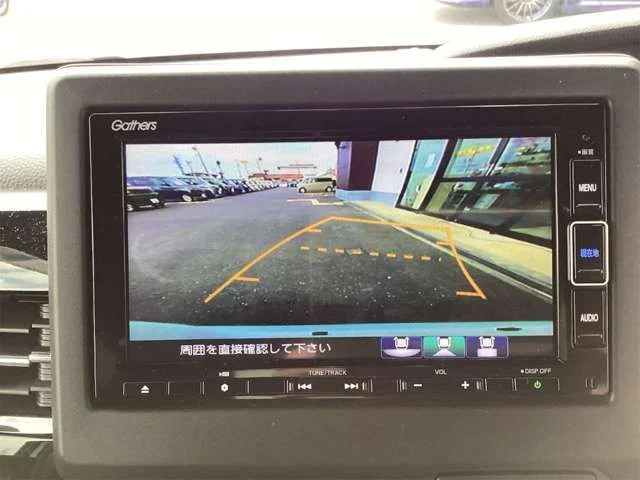 Honda N BOX CUSTOM L photo 4