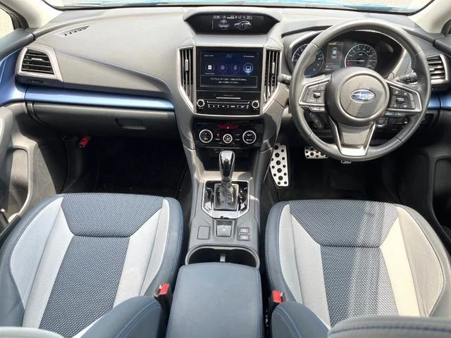 Subaru SUBARU XV HYBRID アドバンス photo 2