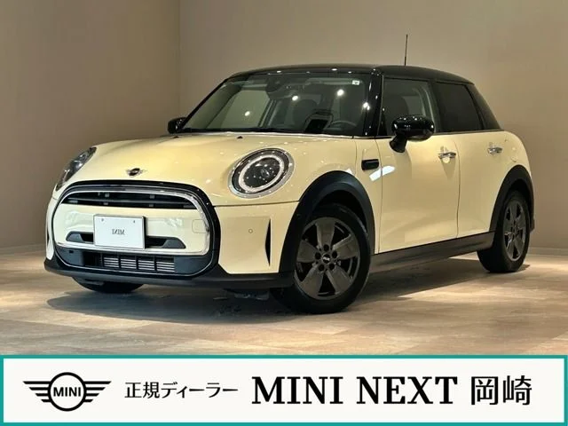 Bmw MINI COOPER 5DOOR ベースグレード 2021