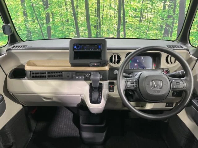 Honda N BOX ベースグレード photo 2