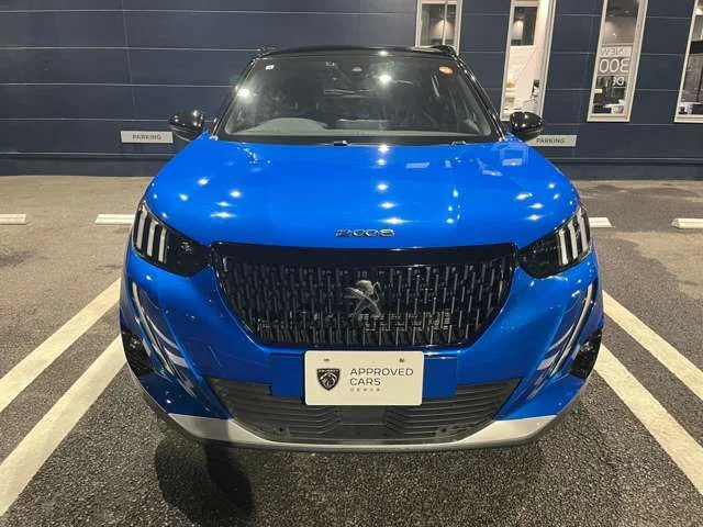 Peugeot PEUGEOT 2008 GT　ブルーHDi photo 4