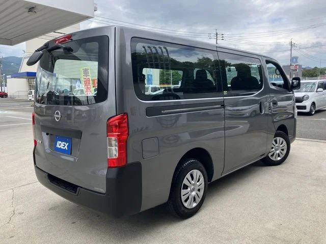 Nissan CARAVAN van 2WD DX　平床　ロング photo 3