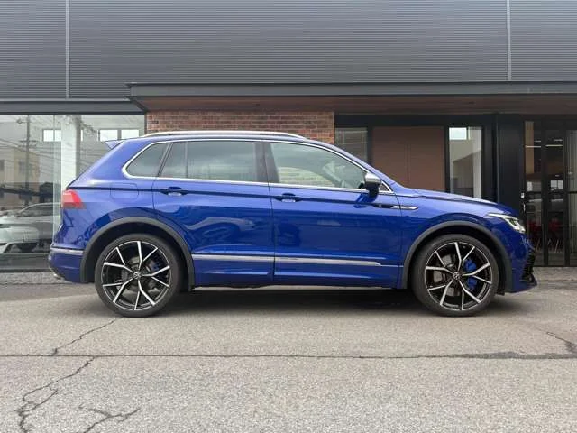 Volkswagen VOLKSWAGEN TIGUAN R photo 3