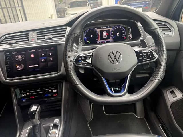 Volkswagen VOLKSWAGEN TIGUAN R photo 4