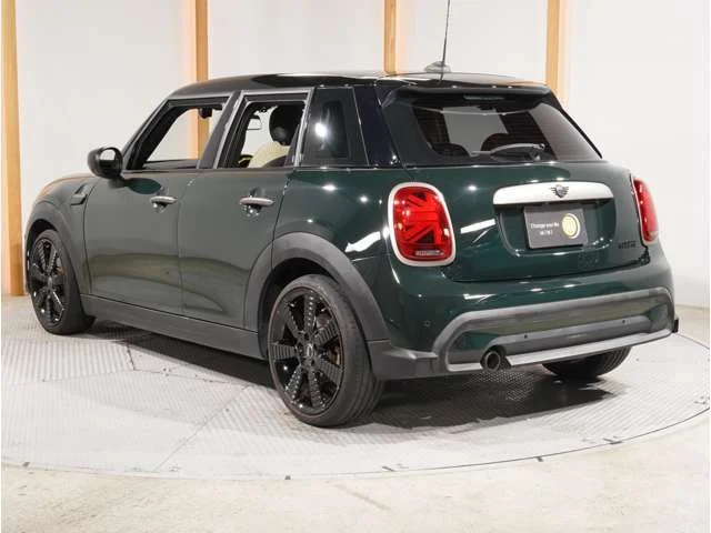 Bmw MINI COOPER 5DOOR レゾリュート　エディション photo 2