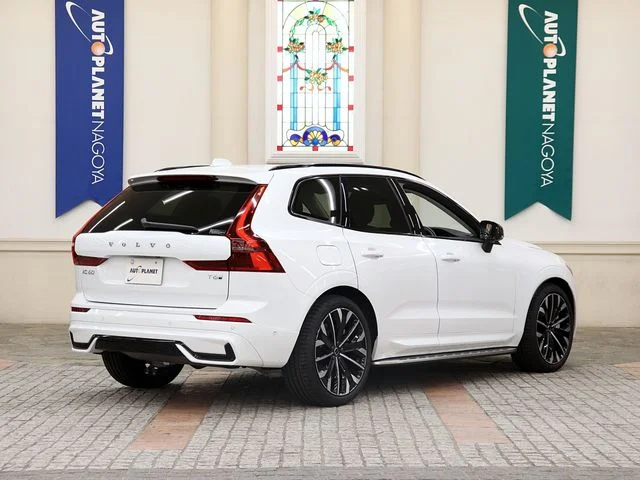 Volvo VOLVO XC60 ウルトラ　T6　AWD　PHEV photo 3