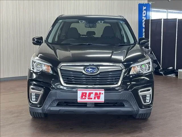Subaru FORESTER プレミアム photo 2