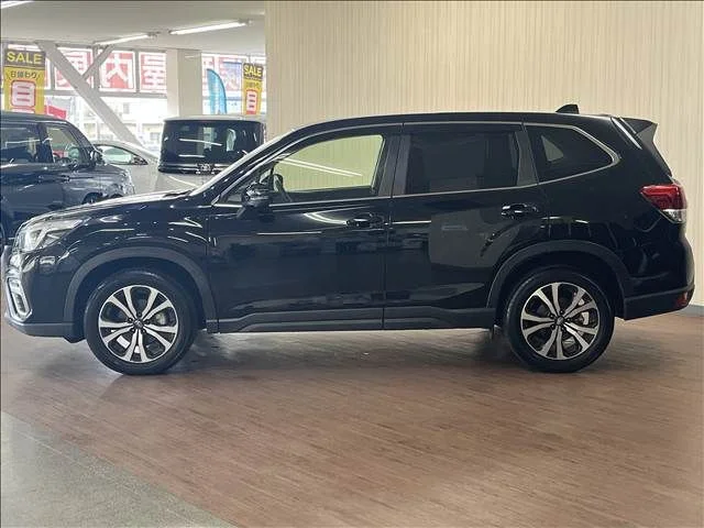 Subaru FORESTER プレミアム photo 4