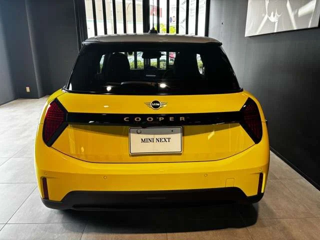 Bmw MINI COOPER C photo 4