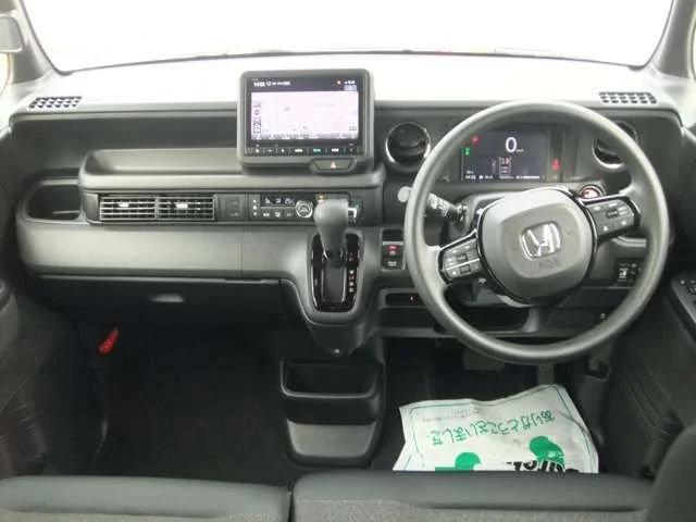 Honda N BOX CUSTOM ベースグレード photo 3