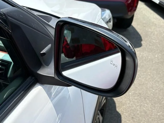 Toyota RAIZE Z photo 3