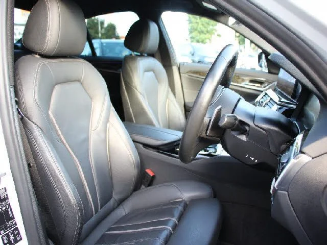 Bmw BMW 5series sedan 523d　xDrive　MスEdジョイ＋ photo 4