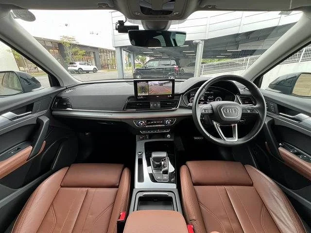 Audi AUDI Q5 40　TDI　クワトロ　アドバンスド photo 2