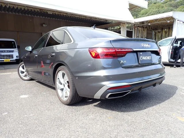 Audi AUDI A4 40　TDI　クワトロ　Sライン photo 3