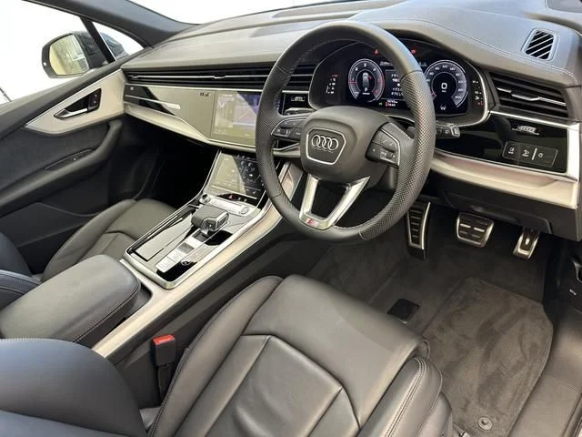 Audi AUDI Q7 50　TDI　クワトロ　Sライン photo 2