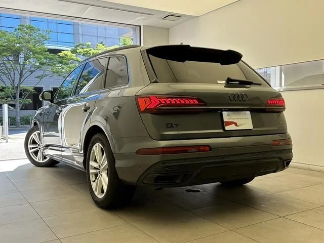 Audi AUDI Q7 50　TDI　クワトロ　Sライン photo 3