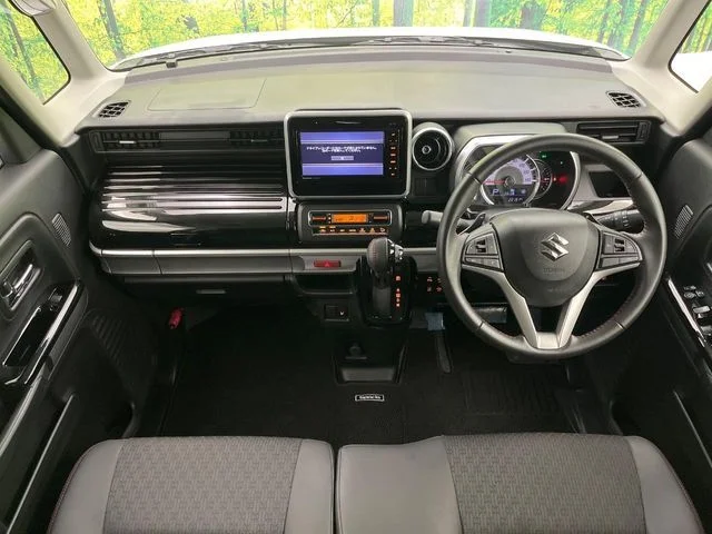 Suzuki Spacia custom ハイブリッドXS　ターボ photo 3